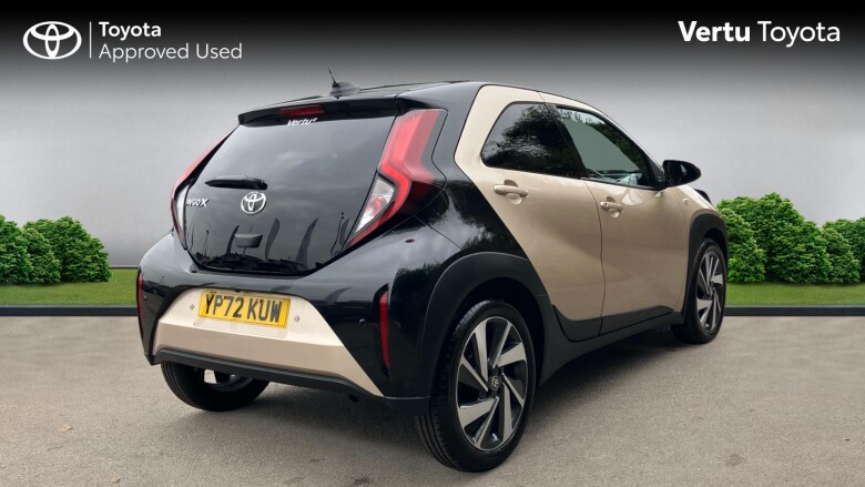 Toyota Aygo X 1.0 VVT-i Edge 5dr Petrol Hatchback